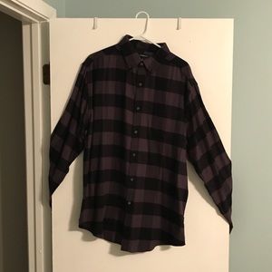 Black and grey plaid flannel shirt